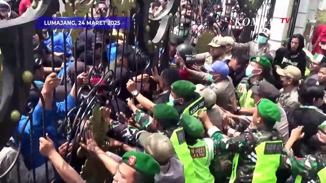 Demo Tolak UU TNI di Lumajang Bergolak, Ketua DPRD Temui Peserta Aksi Tegaskan Ini