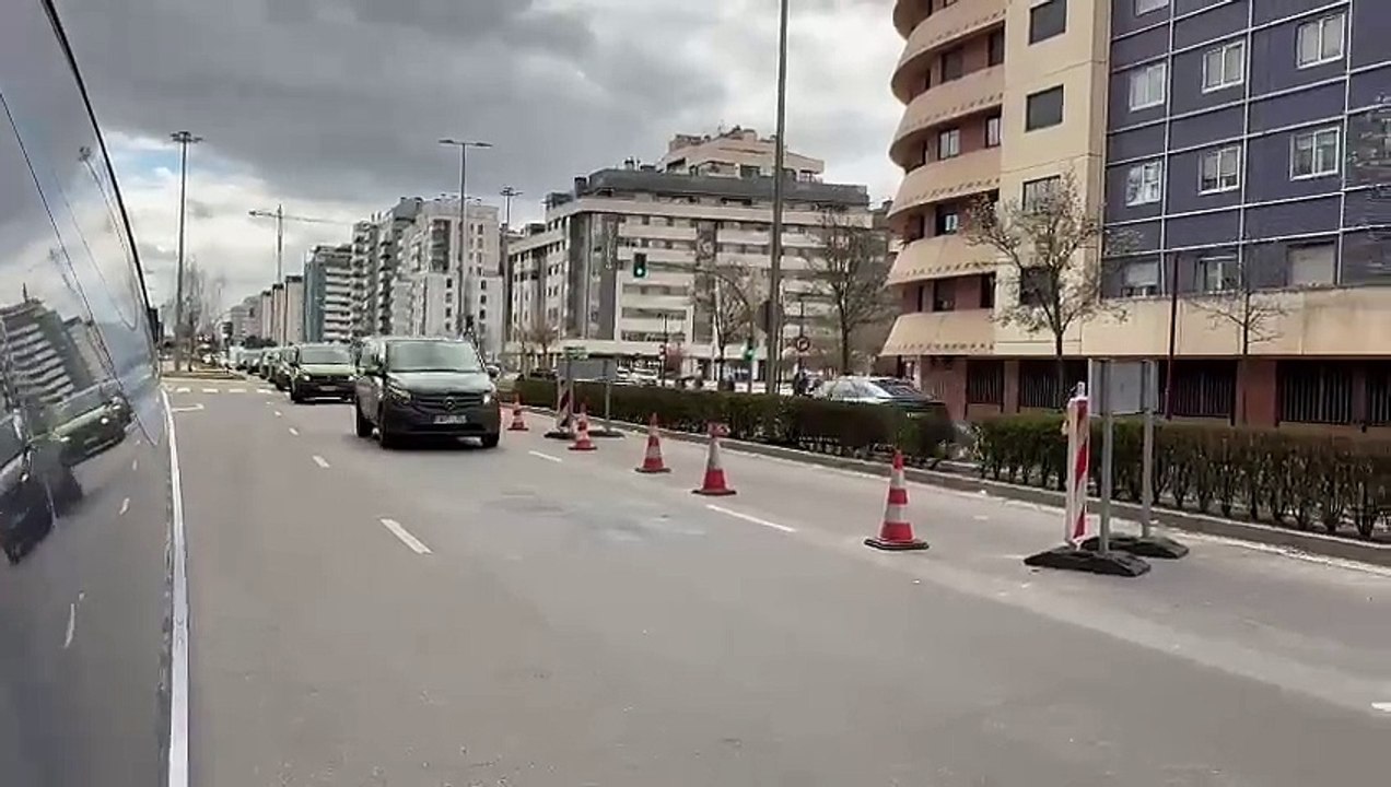 Marcha de protesta de los repartidores despedidos de Amazon en Valladolid
