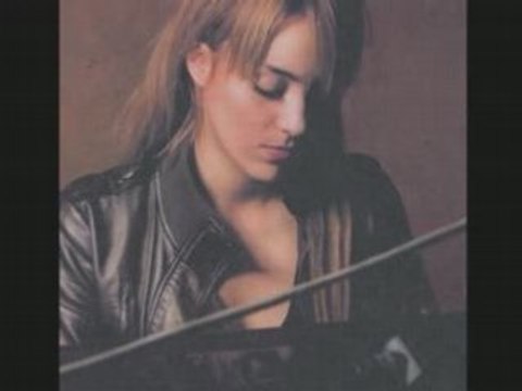 léa castel - REVIENS MOI