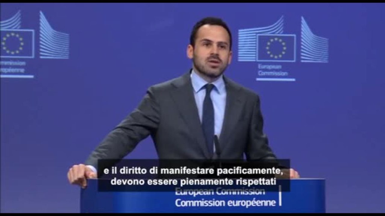 La Commissione europea: la Turchia rispetti i valori democratici