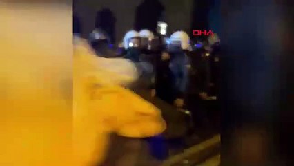 Saraçhane'de polisi tehdit eden gösterici gözaltına alındı