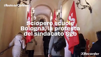 Sciopero scuole Bologna, il video della protesta del sindacato Sgb