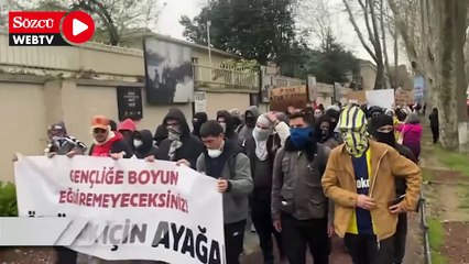 Üniversiteliler Beşiktaş'ta yürüyüşe geçti