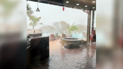 Violenta ondata di maltempo colpisce il Texas: grandine delle dimensioni di mandarini