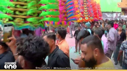 ആകെ മൊത്തം എംപുരാൻ തരംഗം, പൊളിയാണെന്ന് ആരാധകർ...