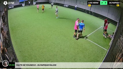 Faute de Younes B - Olympique Palois