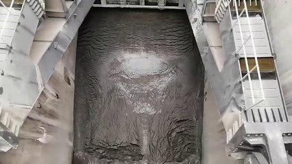 El despertar de un gigante dormido: el aliviadero de la presa, liberado tras décadas