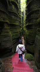 Suobuya Stone Forest, Enshi, China / Forêt de pierre de Suobuya, Enshi, Chine