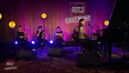LIVE - Charlotte Cardin interprète "Feel Good" en Concert Très très privé aux Studios Ferber (04/03/25)