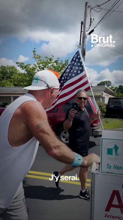 Son hommage aux stewarts morts en vol le 11 septembre