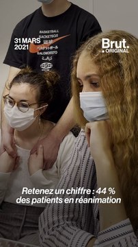 Des étudiants réagissent aux annonces d'Emmanuel Macron