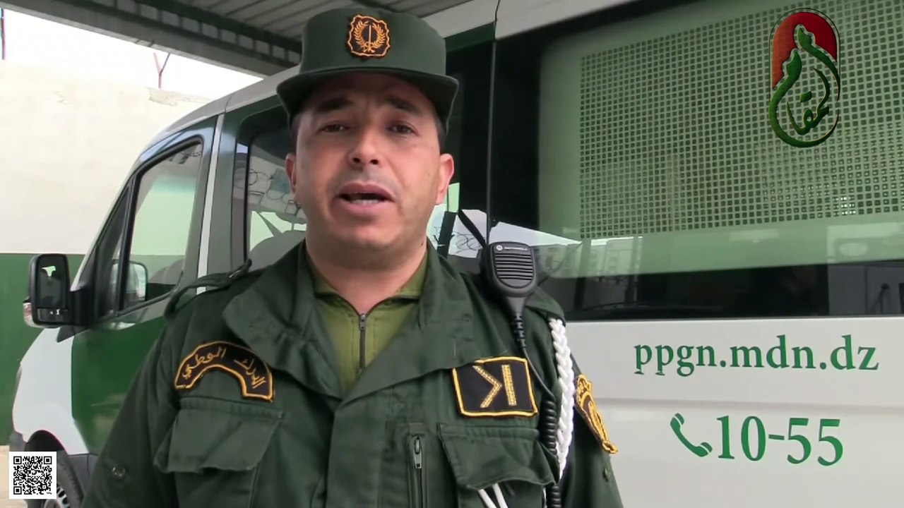 عنابة... محاربة ظاهرة الرمي العشوائي للنفايات المتمثلة في بقايا مواد البناء مرمية على حافة الطريق الولائي رقم 23