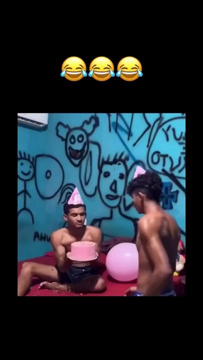 Try don't to laugh_😂😂😂😂