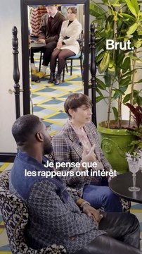 Passionné d'écriture, il va rencontrer la romancière Joy Sorman et le rappeur Dinos