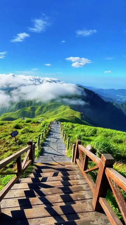 Wugong Mountains, Jiangxi, China / Montagnes Wugong, Jiangxi, Chine