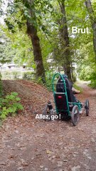 Il a inventé un fauteuil tout-terrain électrique