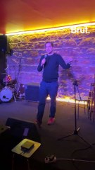 Il réalise son rêve : se lancer dans le stand-up