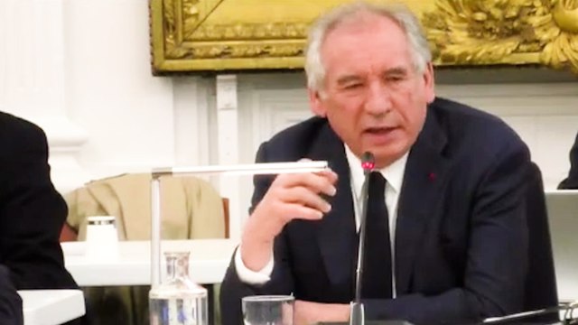 François Bayrou critiqué dans l'affaire Bétharram par l'opposition municipale de Pau