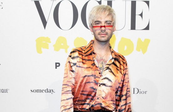 Tokio Hotel Concert: Bill Kaulitz Forgets Lyrics and Makes P*nis Jokes