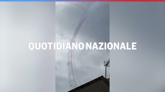 Scontro in volo tra aerei della pattuglia acrobatica francese