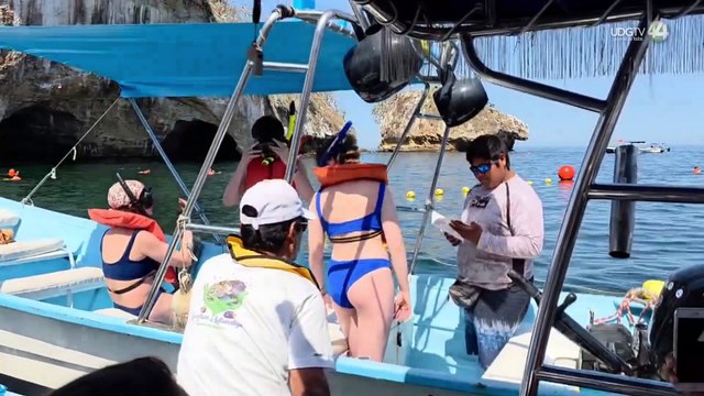 Vigilantes ambientales cuidan de los Arcos de Mismaloya ante la falta de autoridades