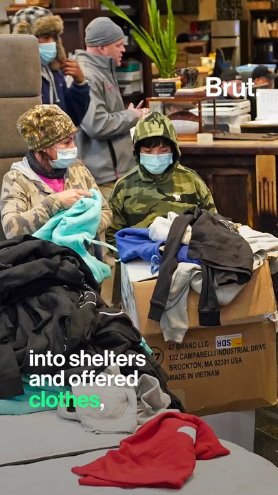 "Mattress Mack" offers his furniture stores in Texas as shelter