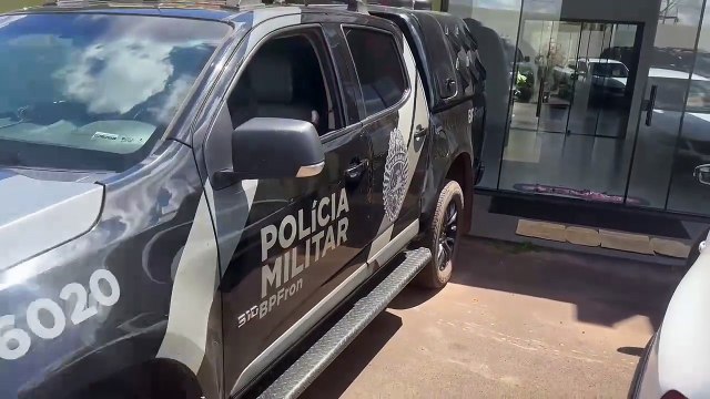 BPFron prende homem com picape carregada com 1.100 pacotes de cigarros paraguaios