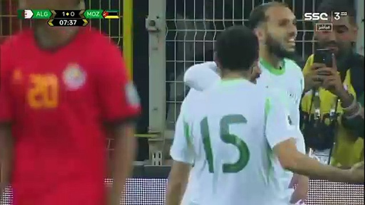 Algérie-Mozambique (1-0) : But Amoura