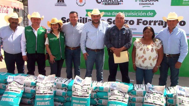 Entregan 12 toneladas de semilla de sorgo a ejidatarios de Monclova