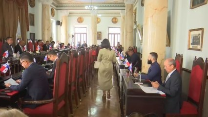 Presentan iniciativa en el Concejo Municipal para regular el uso de agua en lava autos