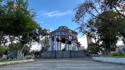 Jeffry Chacón, el turrialbeño que hace magia con el balón y conquista el mundo del freestyle