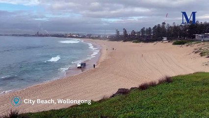 Catamaran that washes up on Wollongong City Beach