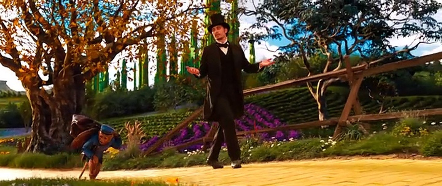 Oz The Great And Powerful 2013 in English dubbed Hollywood movie