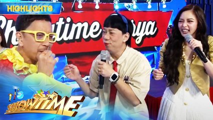 Jhong, may napansin sa magic ni Kim | It's Showtime