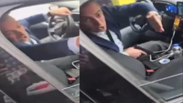 Bayrampaşa'da tartıştığı motosikletliyi silah çekip tehdit etti