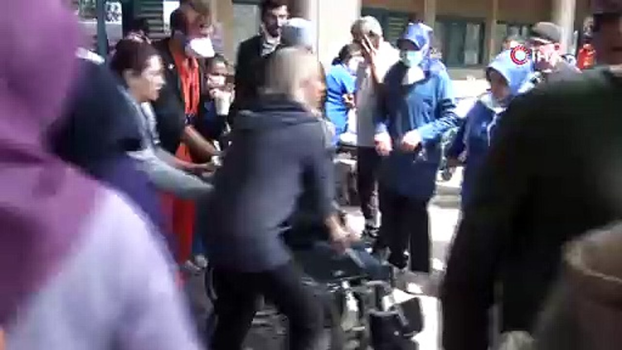 Antalya Akdeniz Üniversitesi Hastanesi\'nde yangın paniğe yol açtı