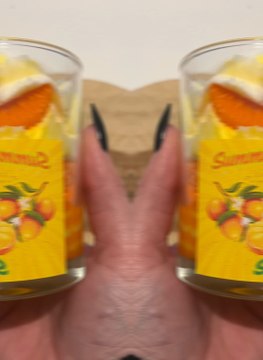 🌟nouvelle bougie gourmande 🌟 Collection printemps été Découvrez la bougie odeur clémentine monoï 🍊bougie Summer d’un: laissez vous séduire par cette odeur de clémentine et monoï envoûtante 😍 Disponible dès maintenant sur le site 🌟 Ethernatural 🕯️🔮