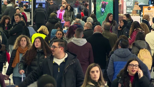 El turismo interno cae en España: los españoles prefieren viajar al extranjero en 2024