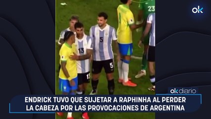 Endrick tuvo que sujetar a Raphinha al perder la cabeza por las provocaciones de Argentina