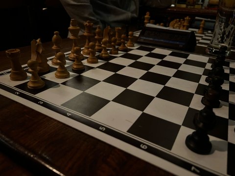 Belfort : le lancement réussi d'un grand tournoi d'échecs... organisé dans 7 bars