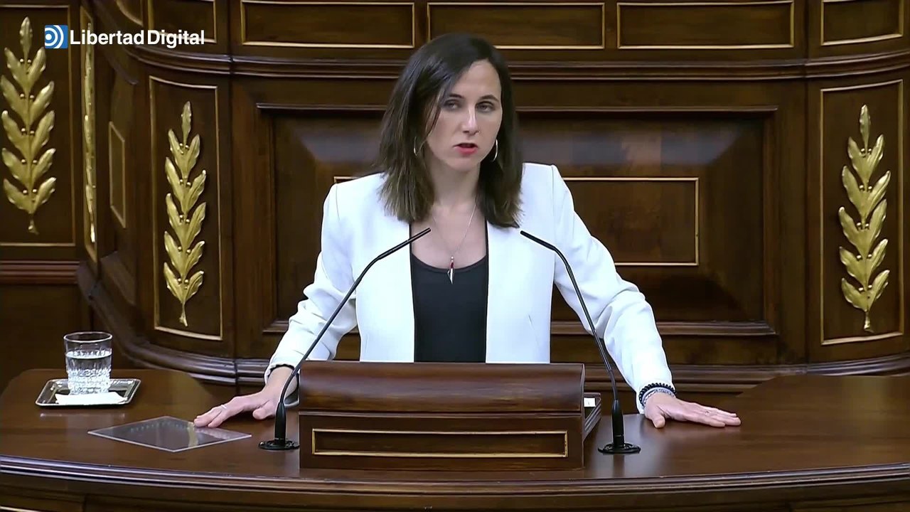 La bronca de Belarra a Sánchez por hacer "lo que dice Trump"