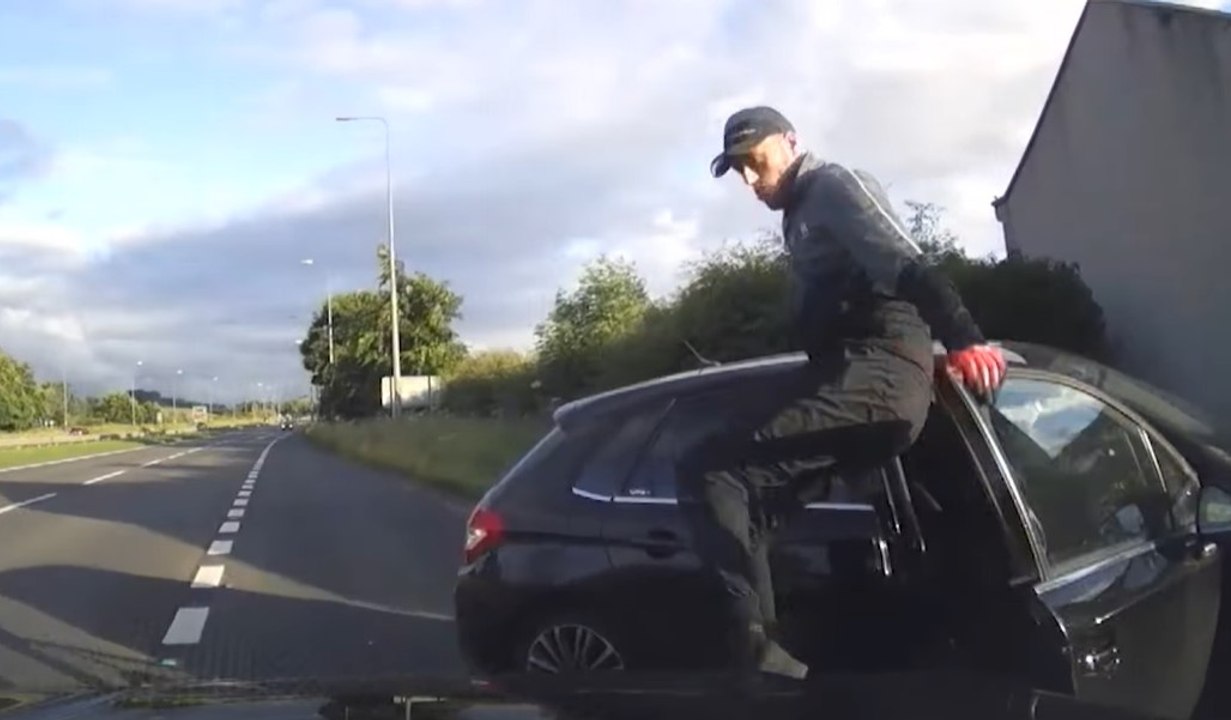 Danger driver tries to escape police after exceeding 130mph on A19 near Hartlepool