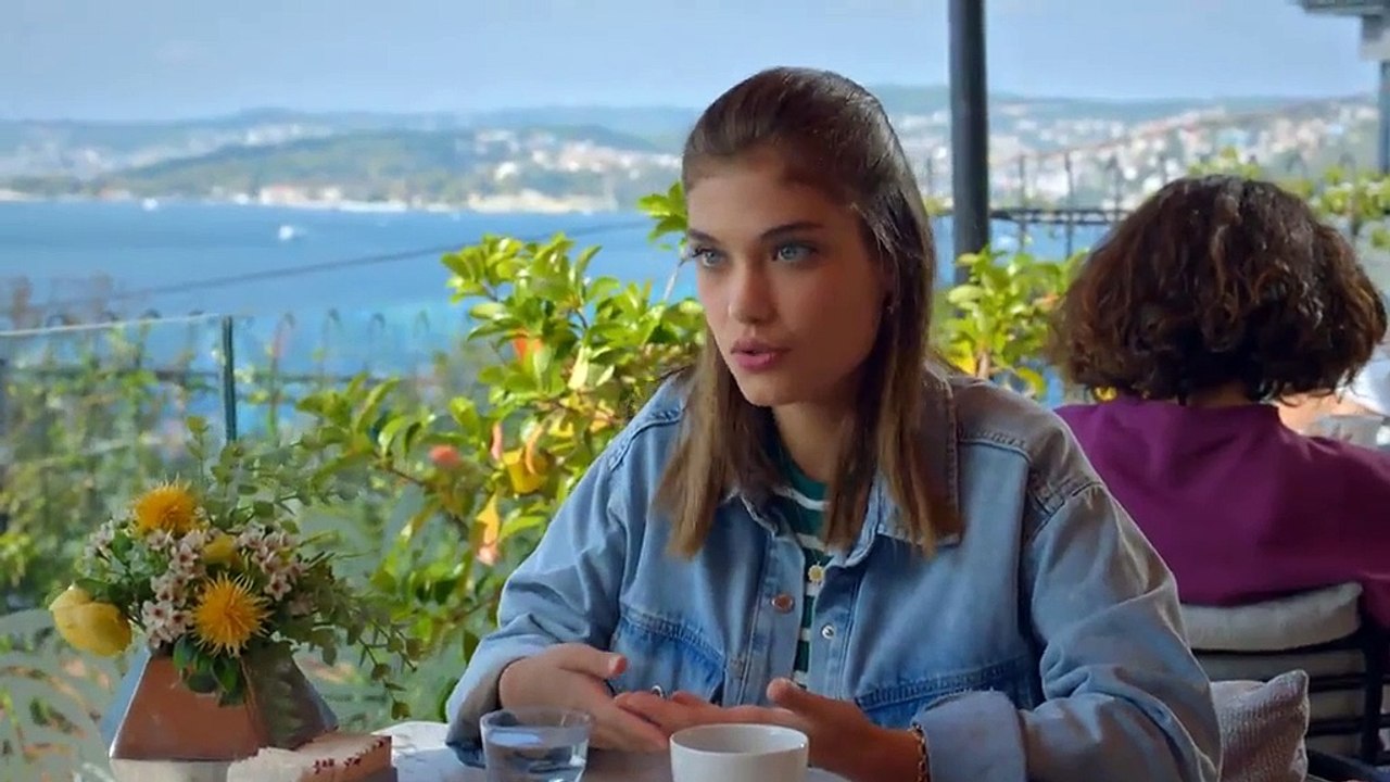 CAPITULO 8 TRAPOS SUCIOS ❤️ (Kirli Sepeti) Melisa Döngel, Ayça Bingöl, Ceren Moray, Cansu Tosun. Bestemsu Ozdemir, Deniz Sarikas, Halil Ibrahim Ceyhan, Serhat Kilic, Serkay