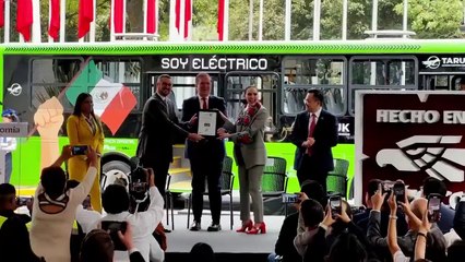 México presentó el primer autobús eléctrico fabricado en el país