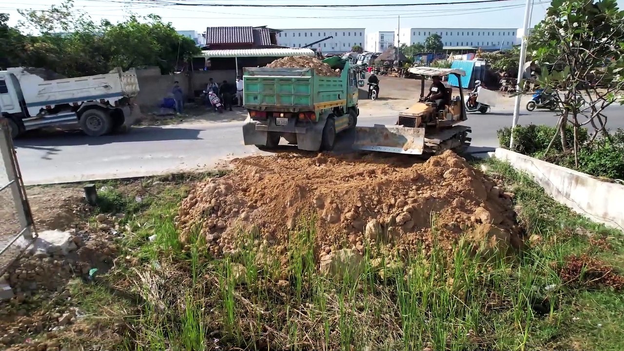 Wonderful Action Landfill Flooded area!! Bulldozer And Dump Truck Unloading Soil