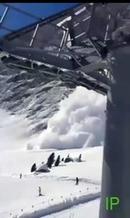 VIDEO: Impactante alud de nieve sorprende a esquiadores en Italia