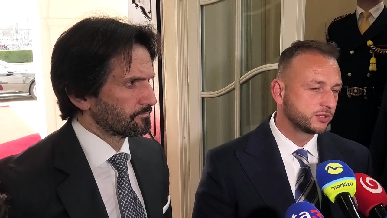 ZÁZNAM: Brífing koalície po okrúhlom stole u prezidenta SR