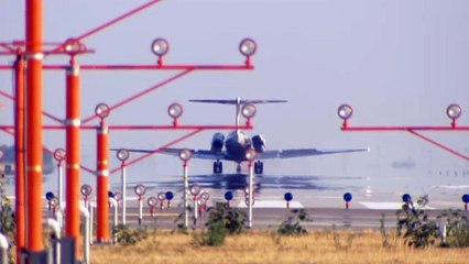 Air Crash Investigations Mayday - S04 E03 - Fire Fight Air Canada Flight 797