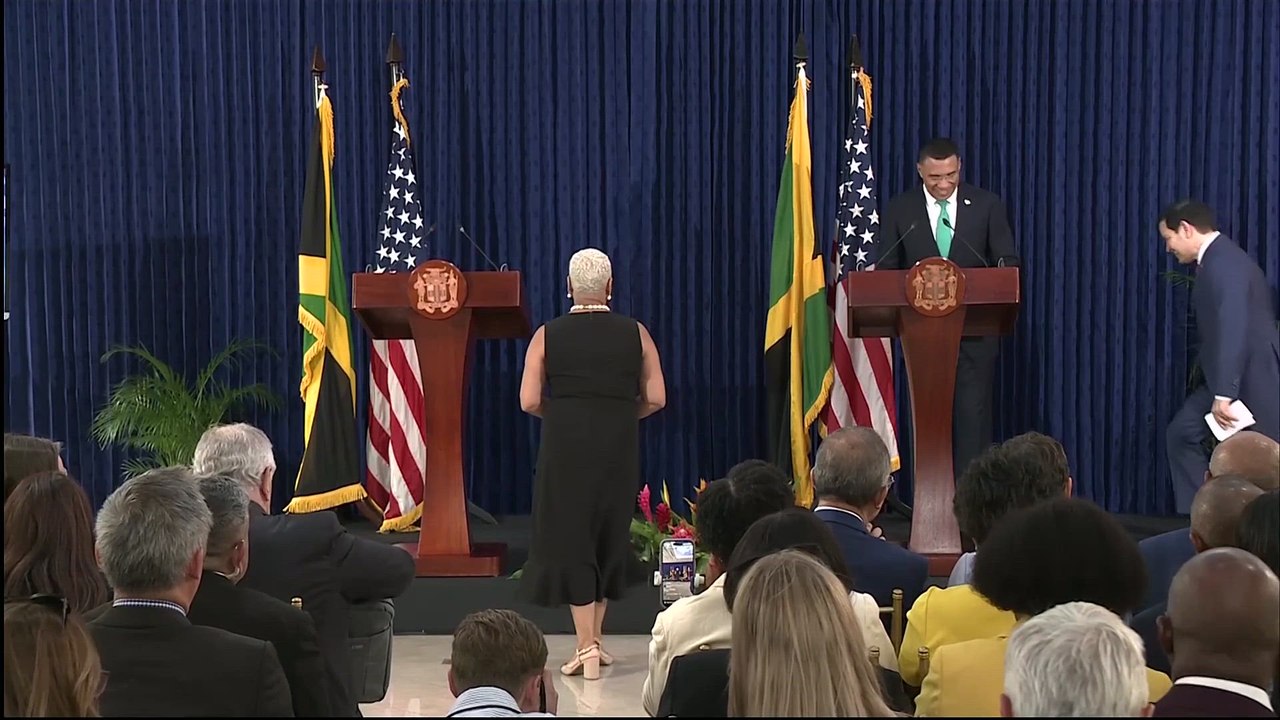 Rubio blasts “big mistake” after journalist accidentally included in secret Signal chat