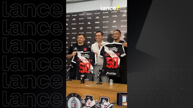 Hugo Moura e João Victor completam 50 jogos pelo Vasco